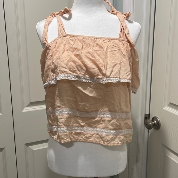 American Eagle tank top peach with lace trim womens size small - Picture 1 of 10